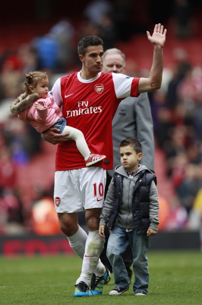LPL春季赛裁判报告：iG迟到、JackeyLove外设电量不达标被处罚
