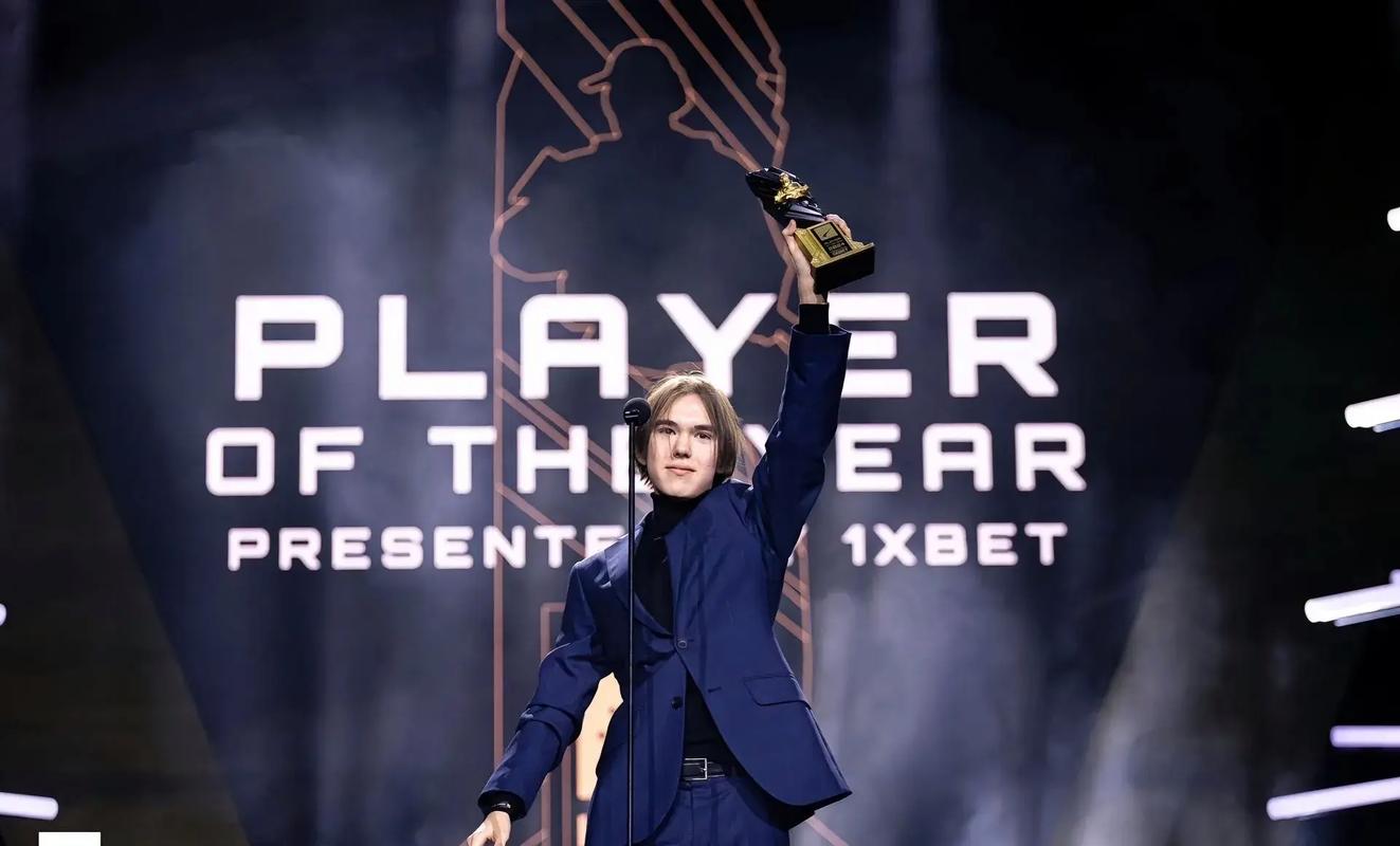 aurora 在 StarLadder Budapest Major 2025 第二阶段被淘汰，而 Imperial 晋级下一阶段